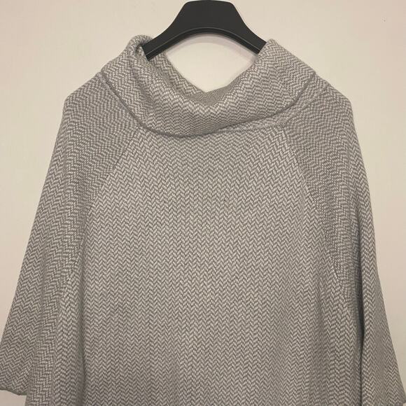 New Loft Gray Poncho Sweater Turtle Neck Classic Office Fall Pullover M Large - Picture 11 of 13